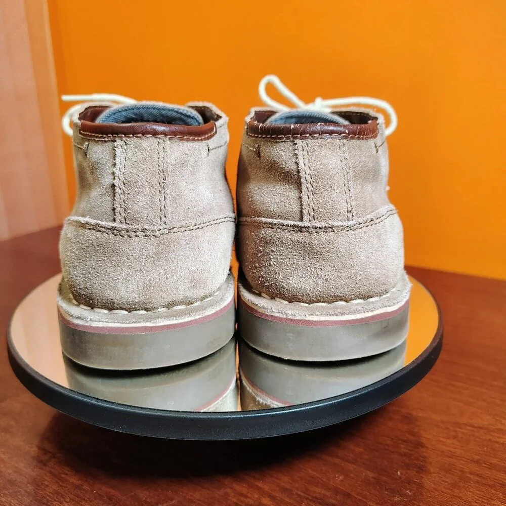 Kenneth Cole Desert Wind Suede Chukka Boots Men’s Casual Desert Shoes Size 9.5